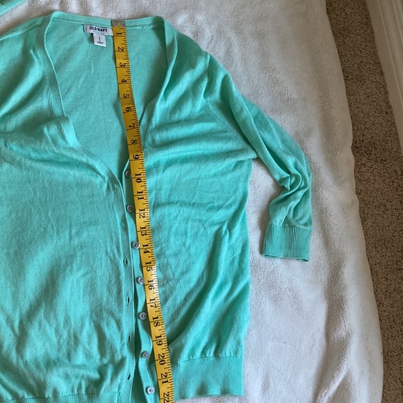 Old Navy Cardigan - Picture 4 of 6